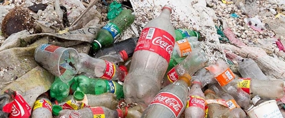 En büyük plastik kirleticiler arasında Coca-Cola ilk sırada!