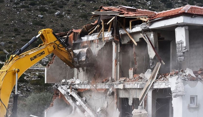 İzmir'de imara aykırı yapılar için yıkım talimatı!