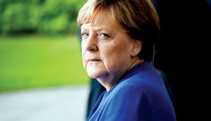 Angela Merkel 2034’te hâkim karşısına çıkarıldı!