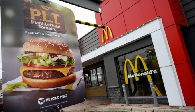 McDonald's etsiz burger satışına başlayacak