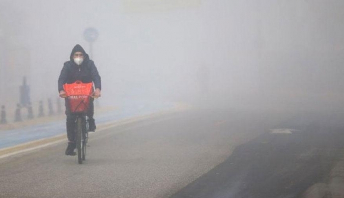 Motor yağı ve lastiklerin yakıldığı kentte hava kirliliği devam ediyor!