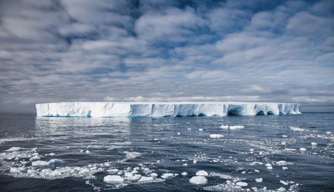 Antarktika'da eriyen buzullar nedeniyle Dünya yeni bir buz çağına sürükleniyor