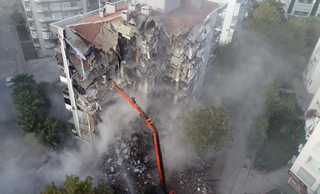 İzmir’in yıkılacak binaları havadan görüntülendi