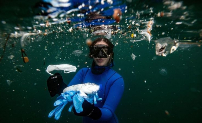 Doğa sporcularının gözünden Türkiye'de iklim krizi: 'Balıklardan çok plastiklerle yüzüyorum'