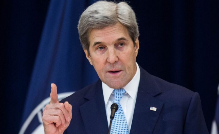 ABD’nin İklim Elçisi Kerry: “Putin Rüzgarı ve Güneşi Kontrol Edemez”