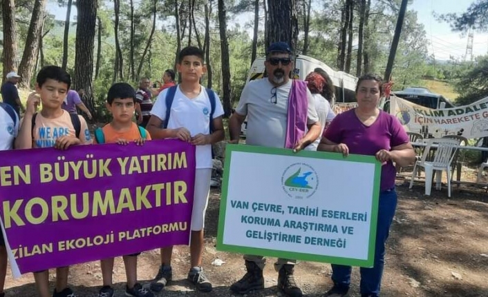 Türkiye’nin Dört bir Yanından Yaşam Savunucuları Direnişin Sürdüğü Akbelen’de Buluştu
