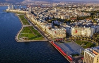 Büyükşehir İzmir'in Yol Haritasını Güçlendiriyor