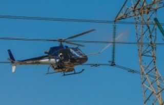 Ege'de bir ilk : Helikopterle yüksek gerilim...