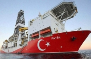 Fatih sondaj gemisi Karadeniz'de ilk sondajına...