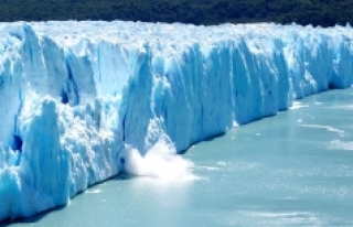 Antarktika'dan kopan dev buzul harekete geçti