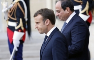 Fransa, iklim kriziyle mücadele maddesini anayasaya...