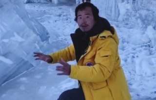 Fenomen buzul tırmanıcısı buzullara düşerek...
