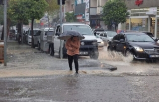 Türkiye'nin tamamı sağanak yağışın etkisi...