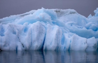 Devasa buz kütlesinden günlük 1,5 milyar ton su okyanusa karışıyor