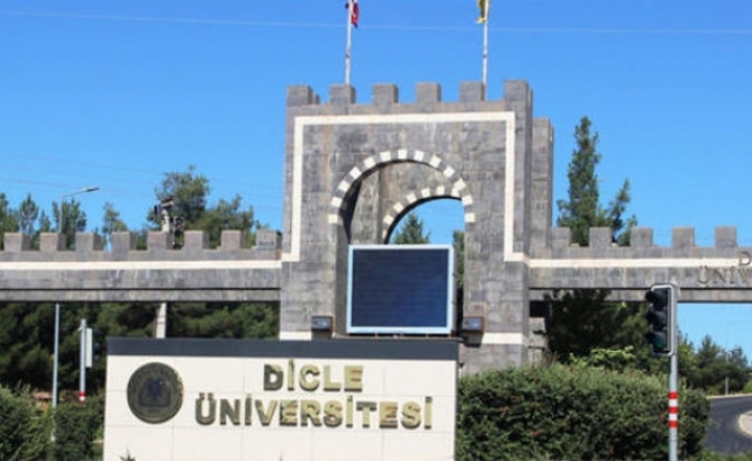 DÜ, Diyarbakır'da sıfır atık belgesi alan ilk eğitim kurumu oldu