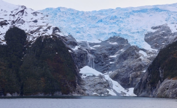 Antarktika’da Buzullar Rekor Seviyede Azaldı